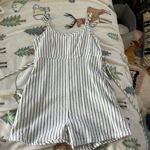 billabong romper, size xs